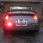 машина и гараж